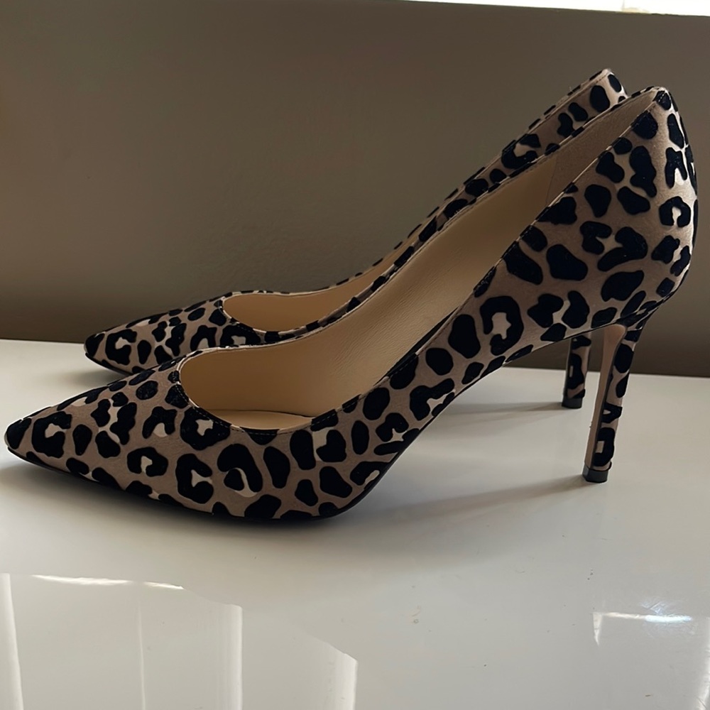 🧲🧲🧲SOLD🧲🧲🧲🧲jimmy choo pumps size 40.5